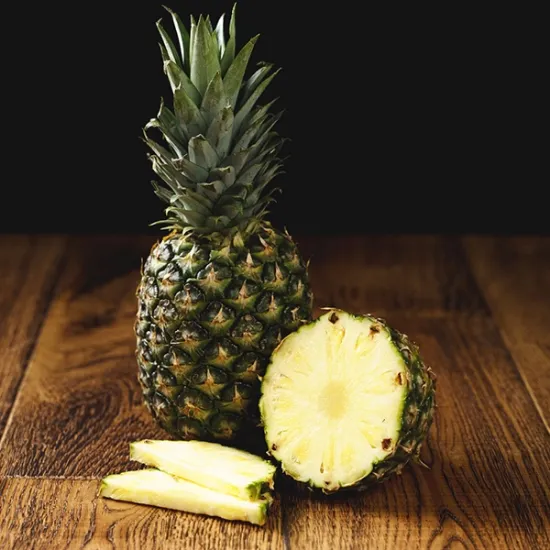 Large Pineapple (V9034_P1)