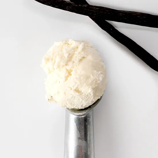 Vanilla Ice Cream with Pods (30200_P1)