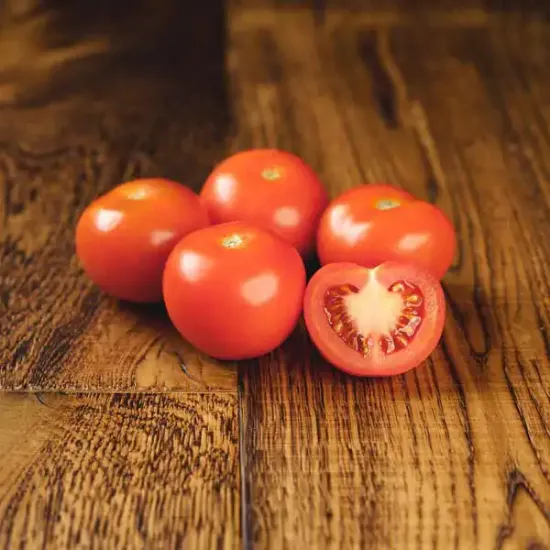 Salad Tomatoes (V1835_P5)