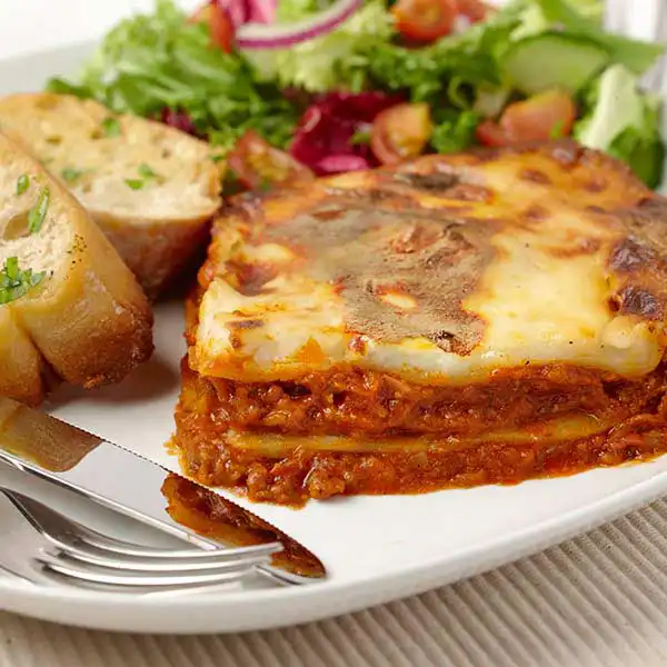 British Beef Lasagne (14652p1)