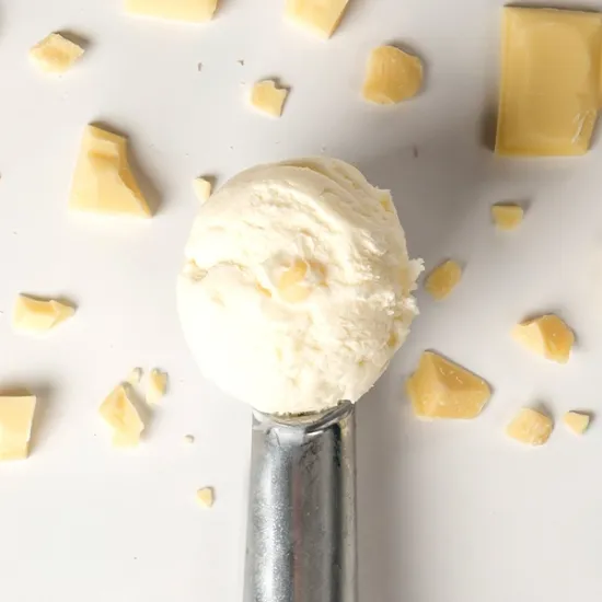 White Chocolate Chunk Ice Cream (30213p1)