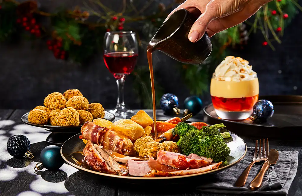 Bisto Roast Turkey & Gammon with Stuffing Recipe