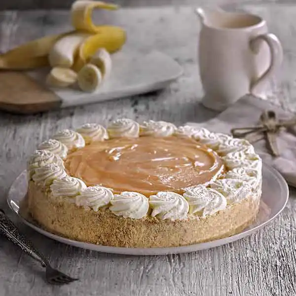 Whole Banoffee Gateau (1522p1)