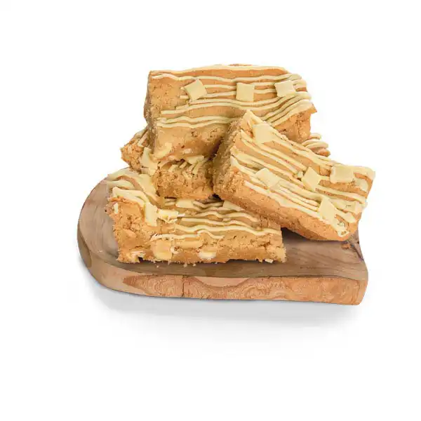 Gluten Free White Chocolate Blondie Traycake (1598p1)