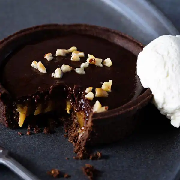 Chocolate & Caramel Tart (11938p1)