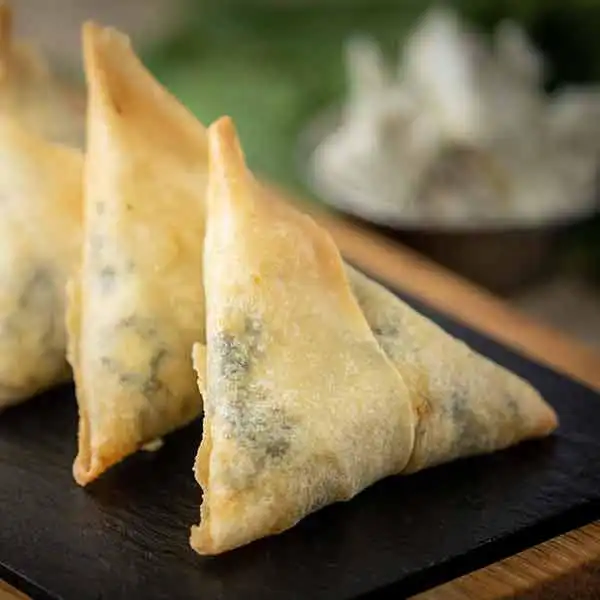 Feta & Spinach Samosa (6712p1)