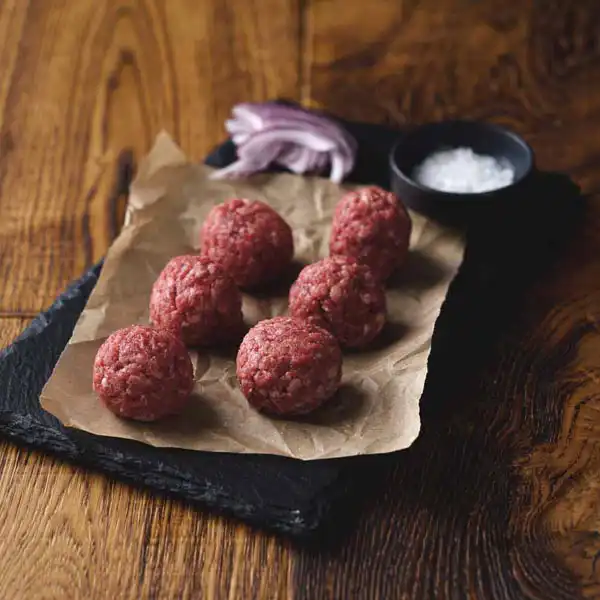 British Beef Meatballs with Red Onion - Avg. 25g, Each (bb4573p5)