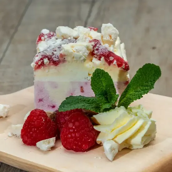Eton Mess Slice (74107p1)