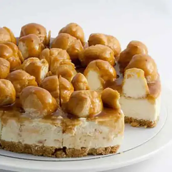Toffee & Profiterole Cheesecake (8317p5)