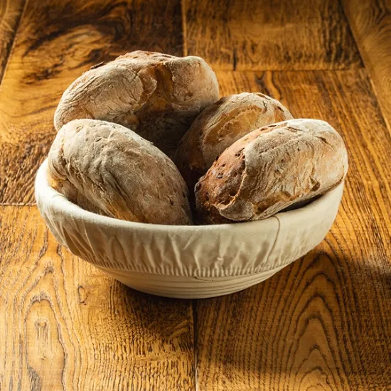 Sourdough & Onion Rolls (36415p1)