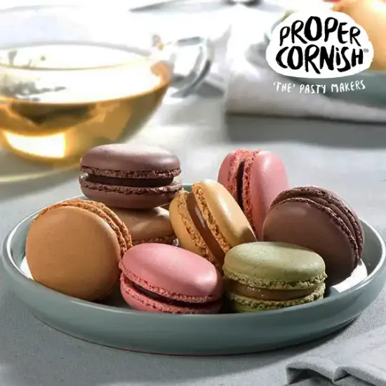 Classic Macaron Selection (36926p1)