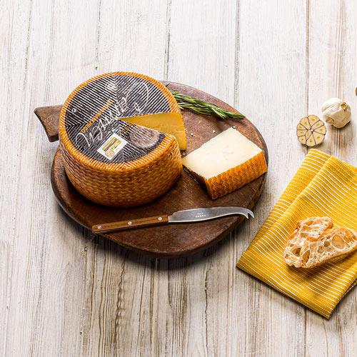 Manchego Cheese (z32969p2)