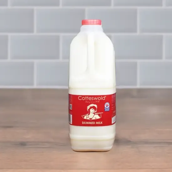 Fresh Skimmed Milk (z6130p1)