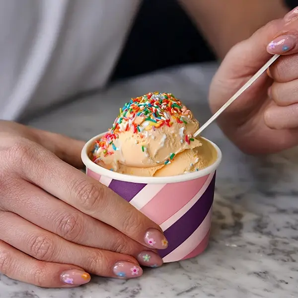 6oz Patterned Ice Cream Tubs (d4360p1)
