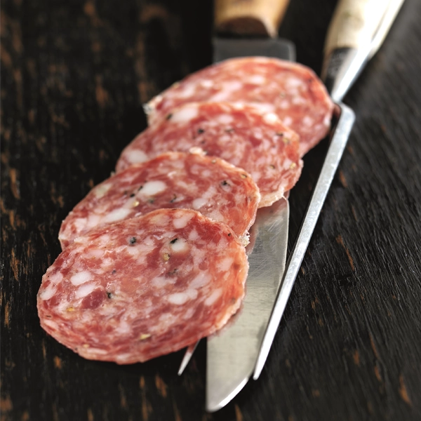 Sliced Cracked Black Pepper Salami (z0992p1)