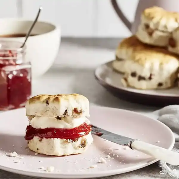 Sultana Scones (065262p1)