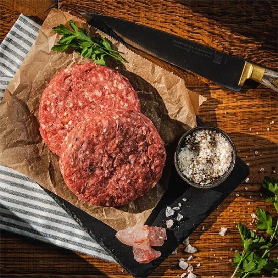 Signature Blend Burger Crafted with Dry-Aged Beef (bb4538p1)