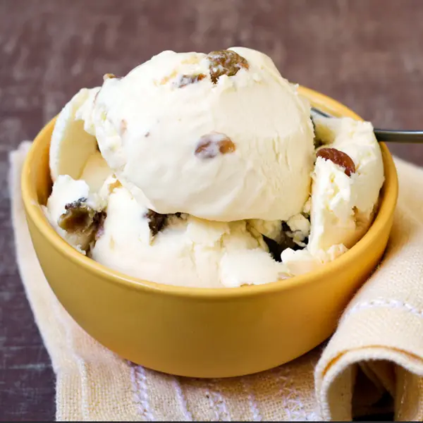 Gelato Gold Mince Pie Ice Cream (gelato-gold-mince-pie-ice-creamp1)