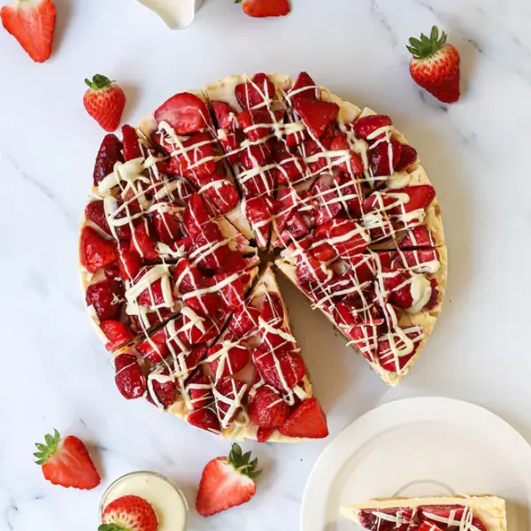 Strawberry & Cream Cheesecake (1217p1)