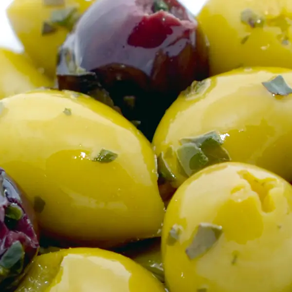 Provencal Marinated Olives (a67664p1)
