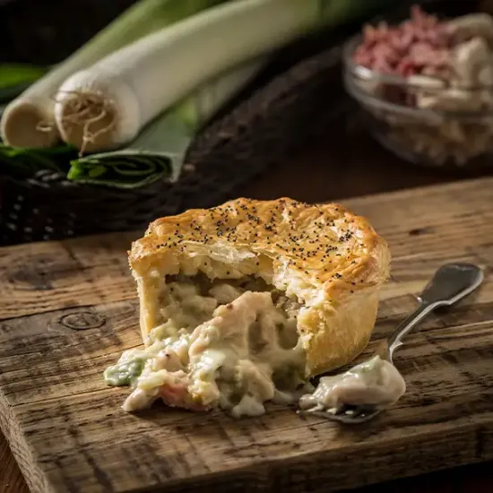 Gastro Chicken, Leek & Ham Pie (58007p1)