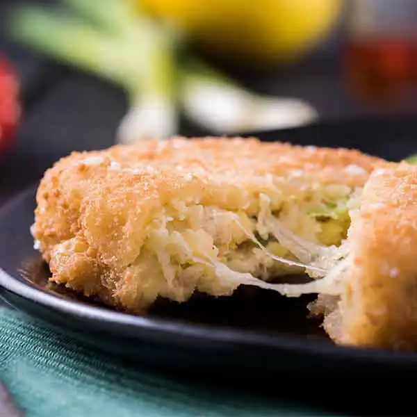 Gluten Free Smoked Haddock & Mozzarella Fishcake (185896p1)