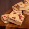 Jammie Dodger Blondie (11915p1)