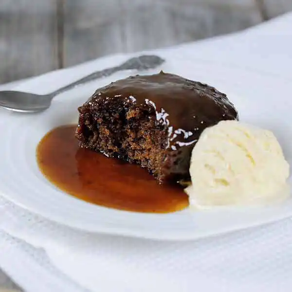 Gluten Free Sticky Toffee & Date Sponge Pudding (73997p1)