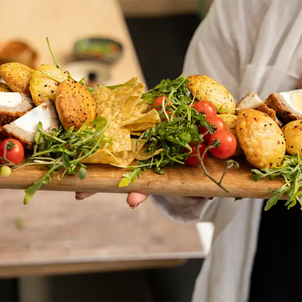 Cheese & Pickle Pie Bites (57101p1)