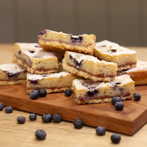 Cakesmiths Blueberry Bakewell (343535p1)