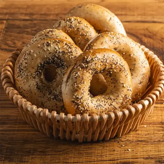 Everything Sliced Bagel (065297p2)