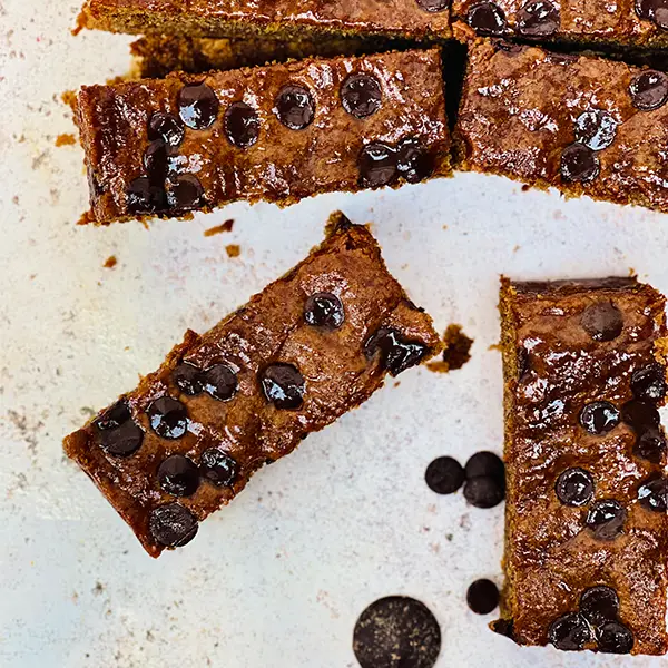 Banana & Chocolate Traybake (banana--chocolate-traybakep1)