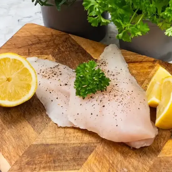 Frozen Hake Fillets, Skin On, 230g-280g (frozen-hake-fillets-skin-on-230g-280gp1)