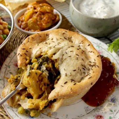 Cauliflower, Spinach & Lentil Pies ()