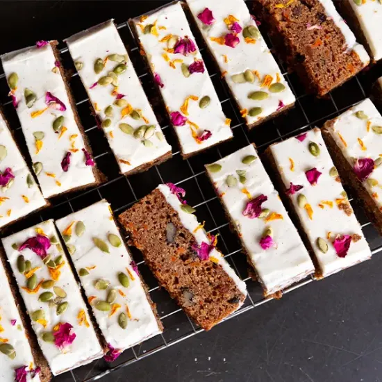 Classic Carrot Cake (343537p1)