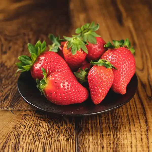 Strawberries (v2498p1)