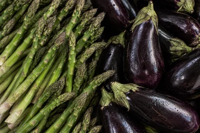 Fresh Produce /Vegetables & Potatoes /Asparagus & Aubergines 
