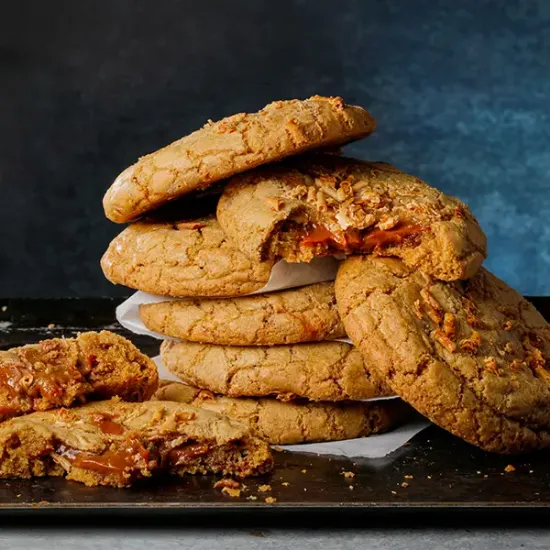 Salted Caramel Stuffed Chocolate Chunk Cookie (salted-caramel-stuffed-chocolate-chunk-cookiep1)