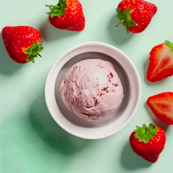 Luxury Strawberry Ice Cream (30401p1)