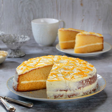Picture of The Handmade Cake Co. Almond & Apricot Cake (14ptn)
