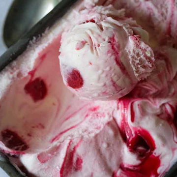 Picture of Yorvale Red Cherry Swirl Ice Cream (4x5L)