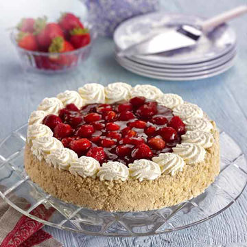 Picture of Mademoiselle Desserts Whole Strawberry Gateau (18ptn)